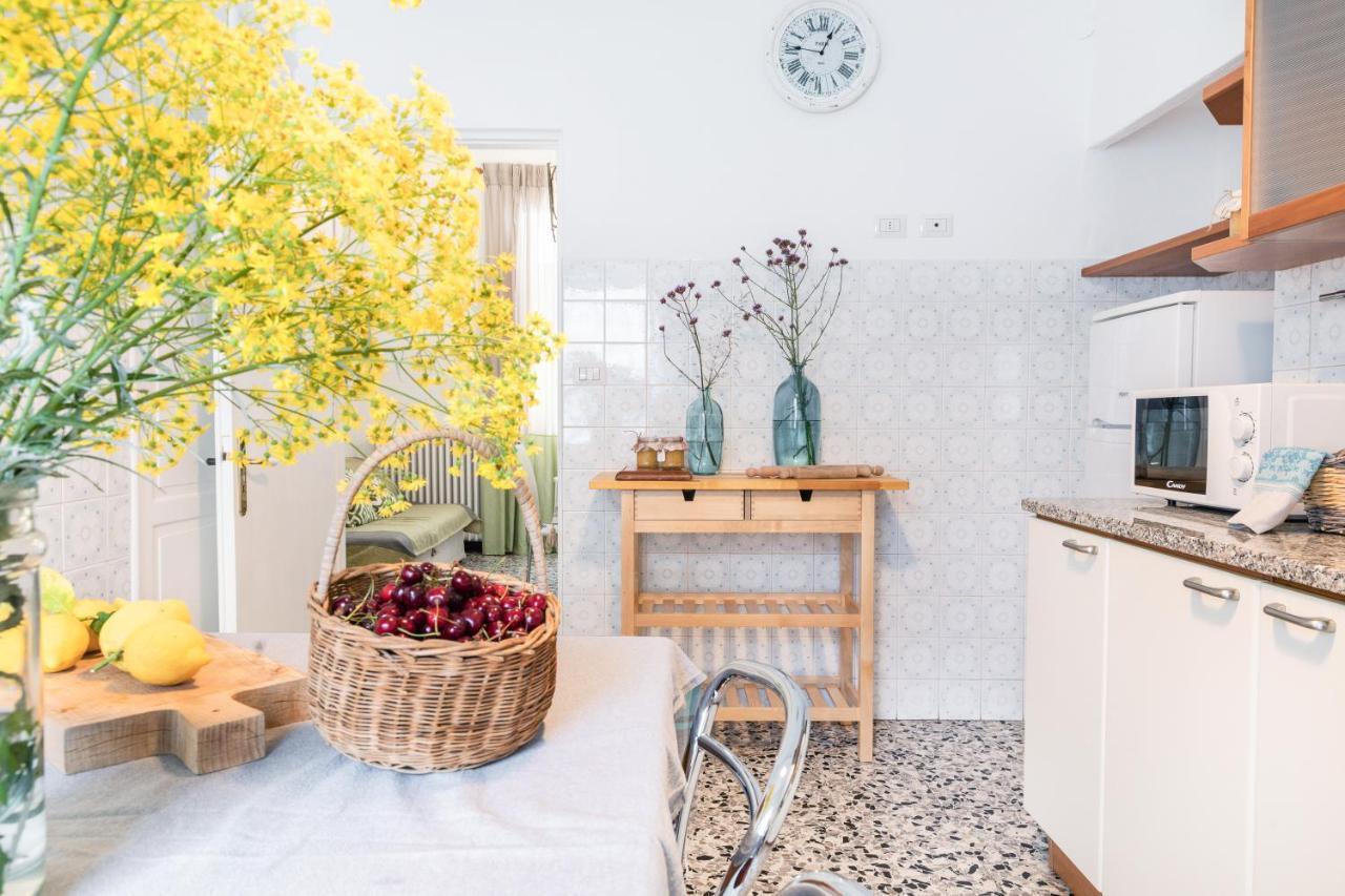 Marina Apartman San Bartolomeo al Mare Kültér fotó